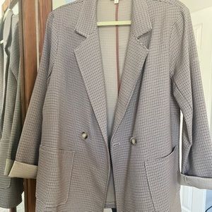 Hem & Thread Blazer, Spandex/Poly. Easy Care. Boxy fit! Boutique Sale.